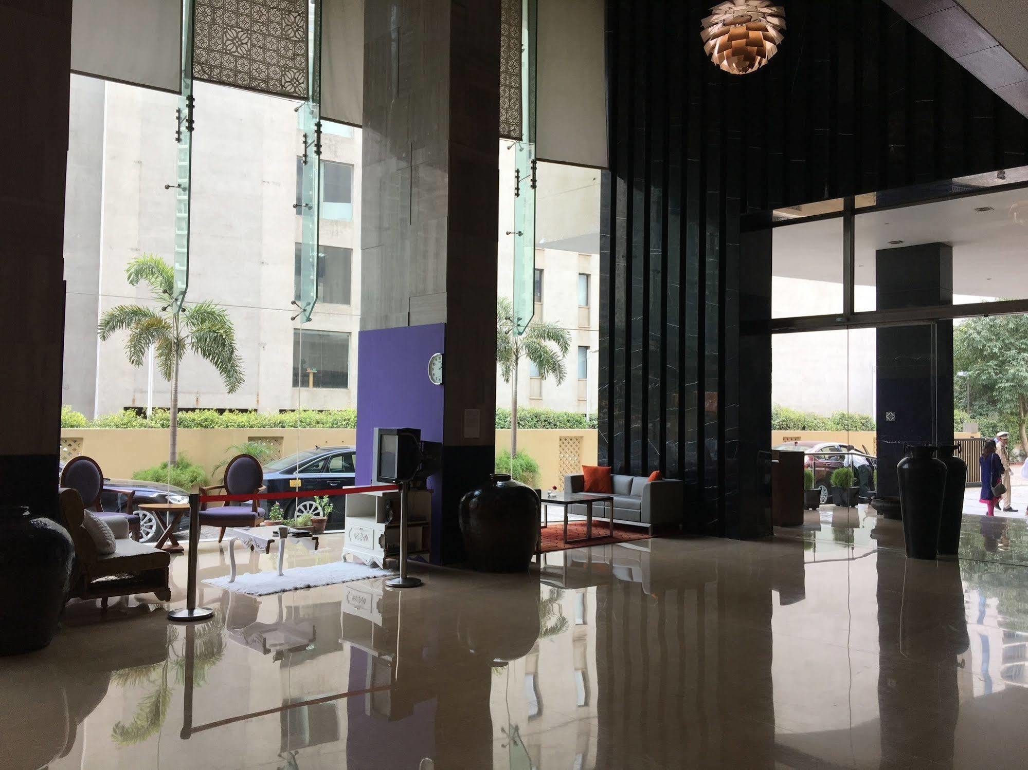 The Anya Hotel-Golf Course Road Gurgaon Zewnętrze zdjęcie